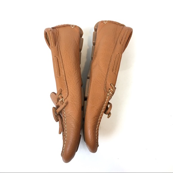 moccasin